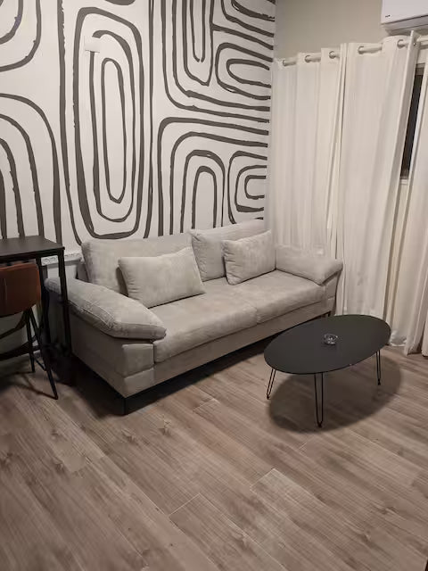 דירה מרכזית בפלורנטין